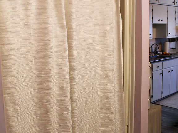5th image of 11 High St APT 2