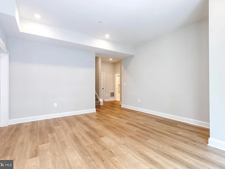610 Echo Cove Dr — Photo 45