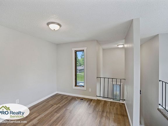 4th image of 4502 Cinnamon Ridge Trl #B