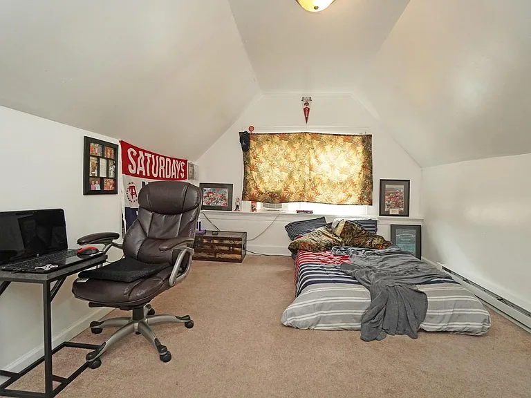 2374 Fairview Ave #2 — Photo 6