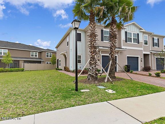 2nd image of 391 ROSEMONT Drive