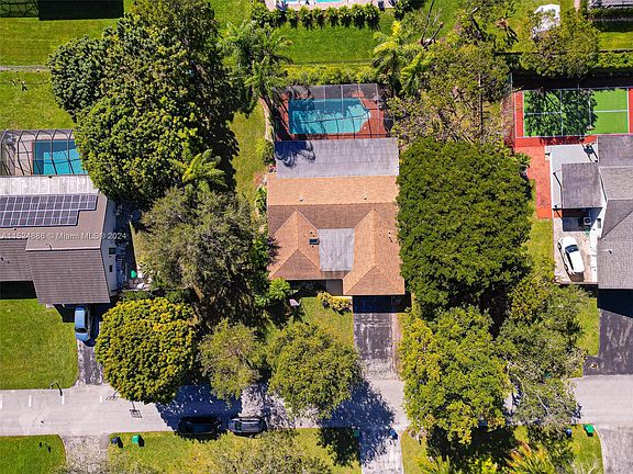3rd image of 8600 SW 179th St