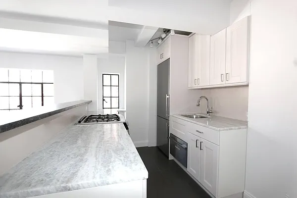 Sold by Keller Williams NYC | media 3