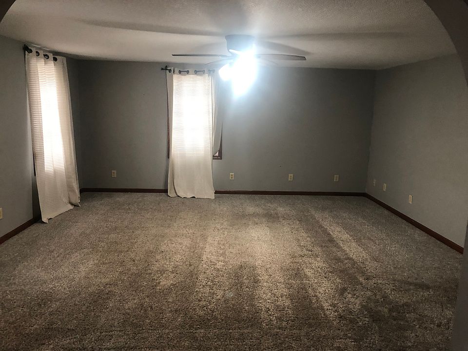 2nd image of 5255 W 800 S