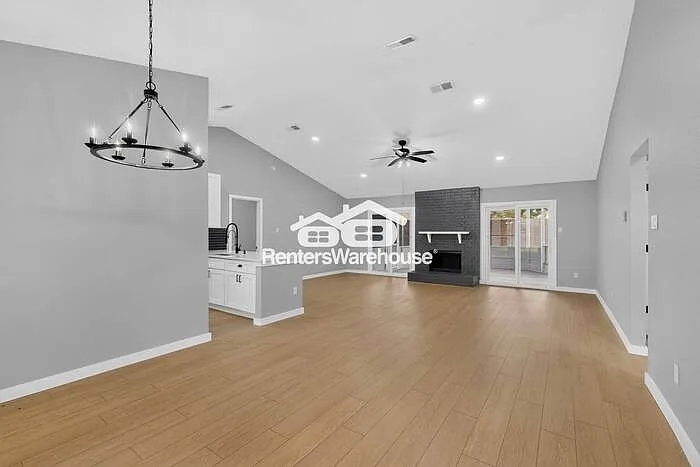 3945 Spoonwood Ln — Photo 7