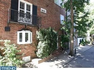 2006 Addison St, Philadelphia, PA 19146