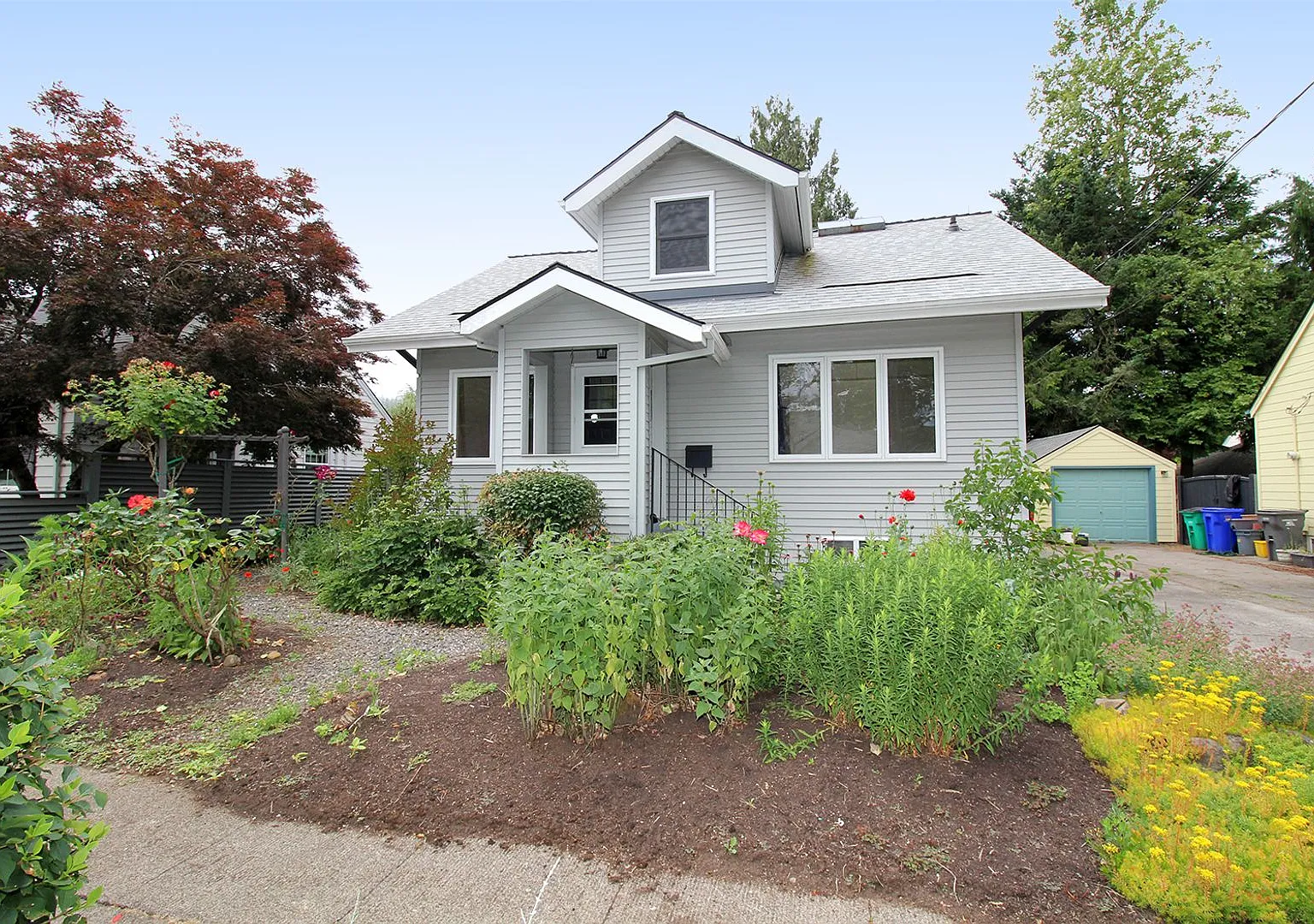 Gardener's Delight Updated 3 Bed/2 Bath Home in Rose City Park — Photo 1