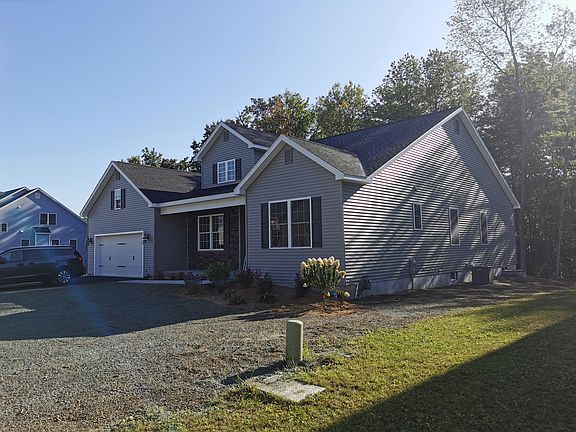 3rd image of 40 Heritage Pointe Dr