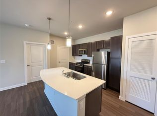 2102 Antoine Dr #B180, Houston, TX 77055