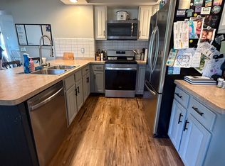 1114 Stony Point Rd, Grand Island, NY 14072