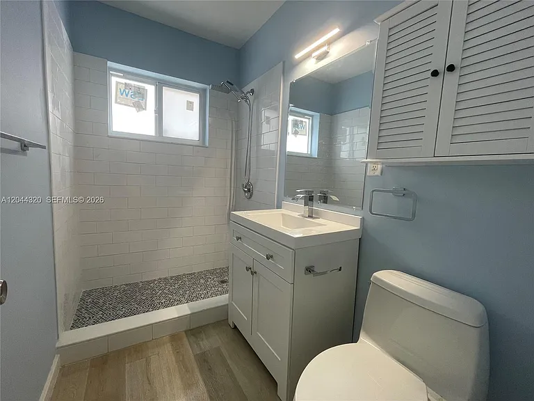 2120 Biarritz Dr #1 — Photo 10