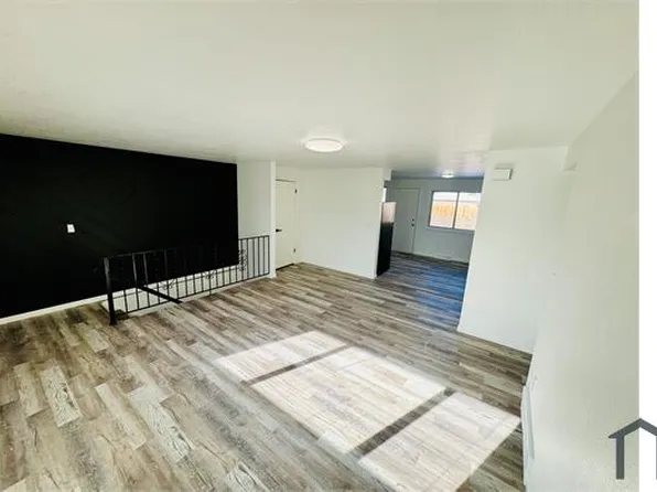 14199 E 22nd Pl, Aurora, CO 80011