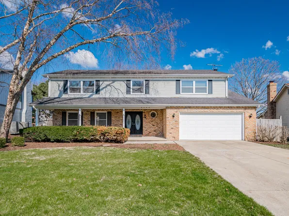 6352 New Albany Rd, Lisle, IL 60532