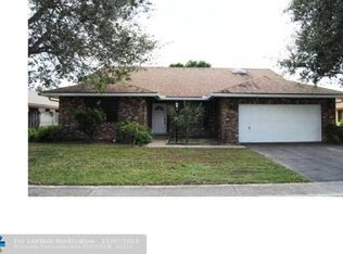 7370 NW 52nd Ct, Lauderhill, FL 33319