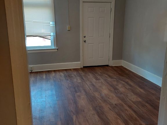 2nd image of 110 Buena Vista Ave