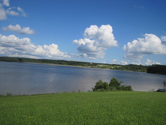 5th image of Phase 6 Lot 13 Lake Edge Lane