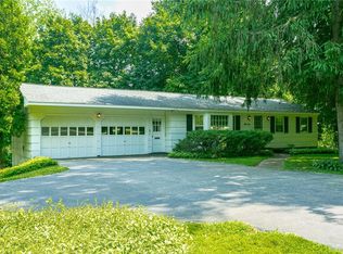 70 Mason Rd, Fairport, NY 14450