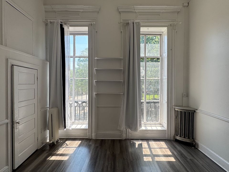 1st image of 28 E Mount Vernon Pl #1F