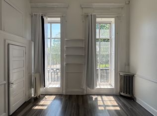 28 E Mount Vernon Pl #1F, Baltimore, MD 21202