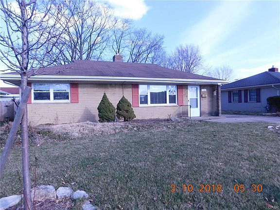 2nd image of 3740 Kingswood Dr