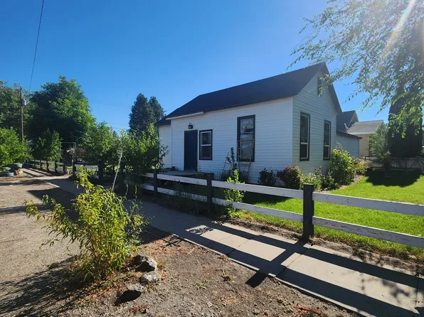 924 6th St, Rupert, ID 83350