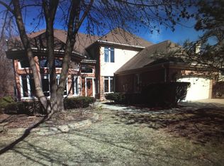 913 Huber Ct, Glenview, IL 60025