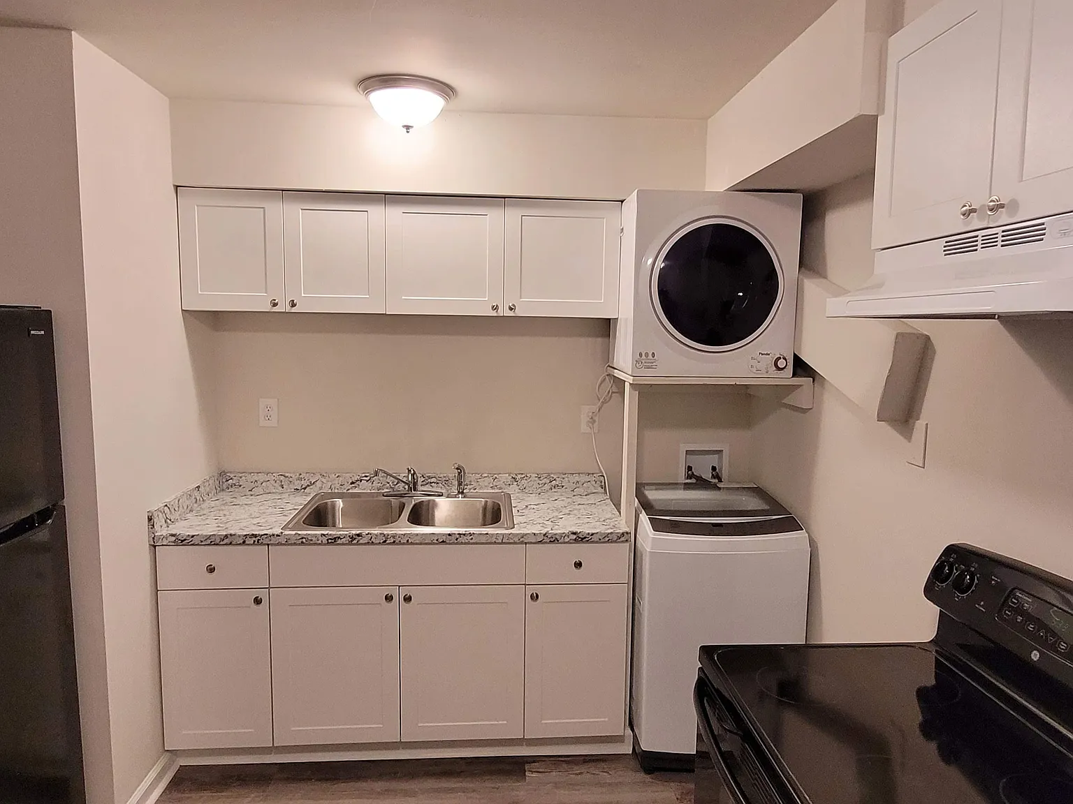 1 bed, 560 sqft, $950 — Photo 3
