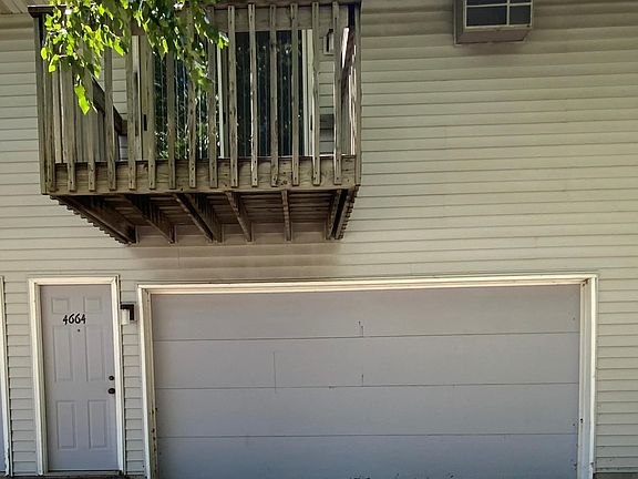 Private unit entrance