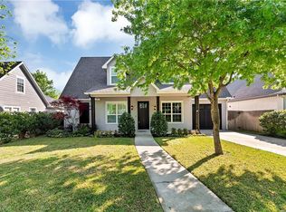 840 Edgefield Rd, Fort Worth, TX 76107