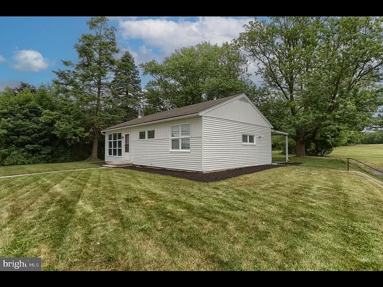 146 Manada Gap Rd — Photo 9