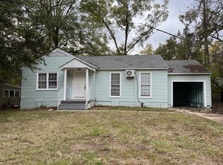 521 Launcelot Rd, Jackson, MS 39206