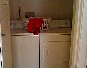 3rd image of 1811 W Lakeview Dr