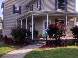 409 W Stevenson St, Gibsonburg, OH 43431