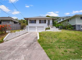 2420 Manoa Rd, Honolulu, HI 96822