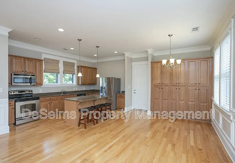 3866 Somers Ln — Photo 13