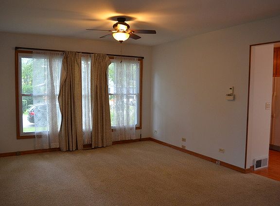 4th image of 1424 North Ave