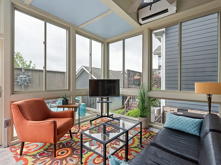 2081 Great Ridge Pkwy — Photo 5