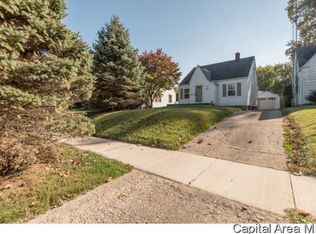 816 Bryn Mawr Blvd, Springfield, IL 62703