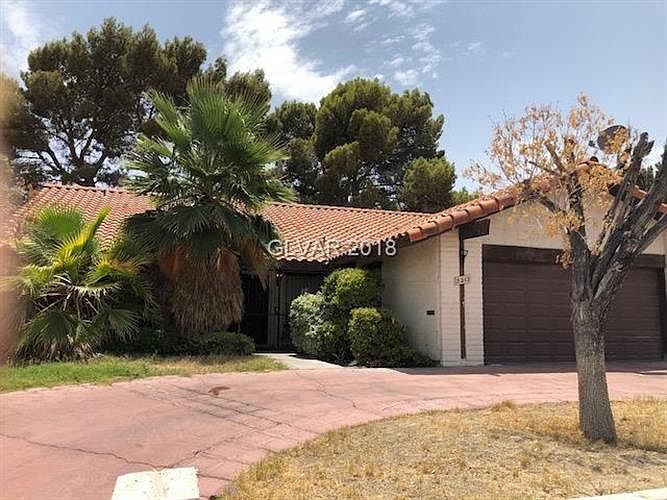 1st image of 3213 W Oakey Blvd #0