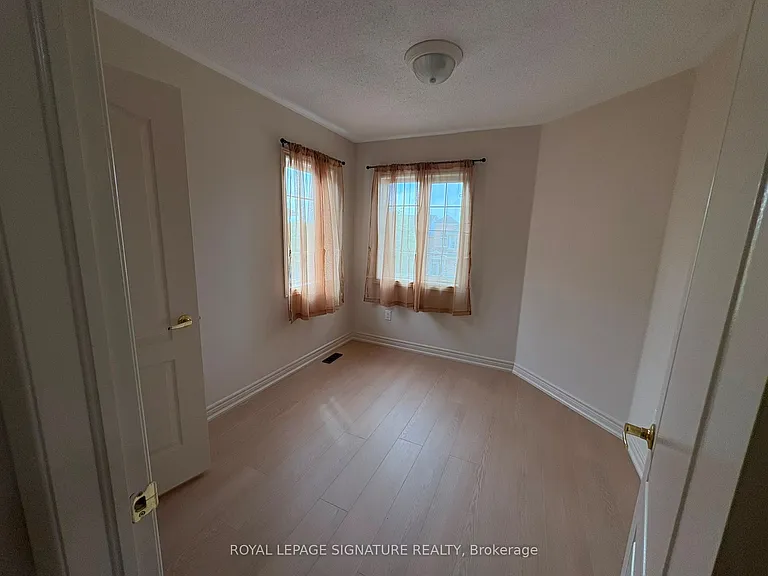 39 Palm Tree Rd — Photo 17