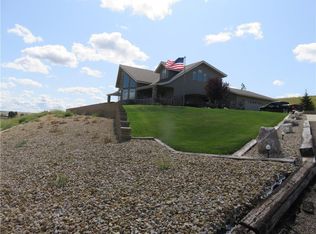 1512 G Ave, Circle, MT 59215