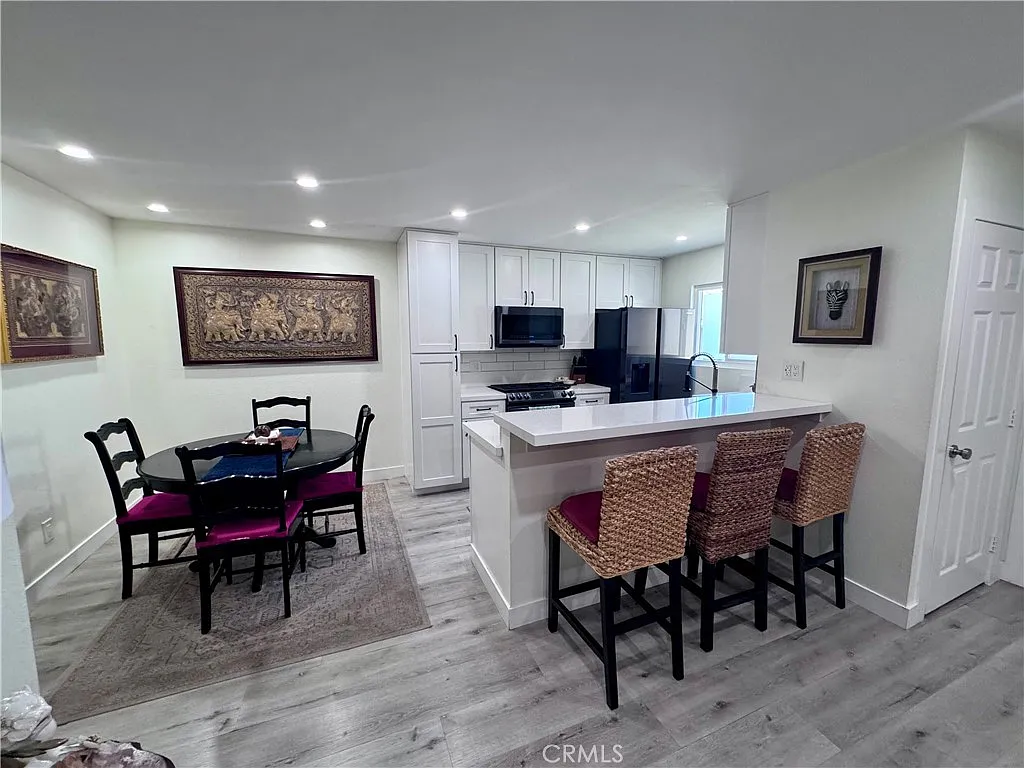 1 bed, 675 sqft, $2,700 — Photo 4