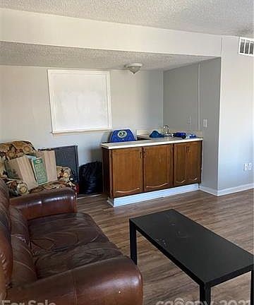 4th image of 11013 Hunter Trail Ln