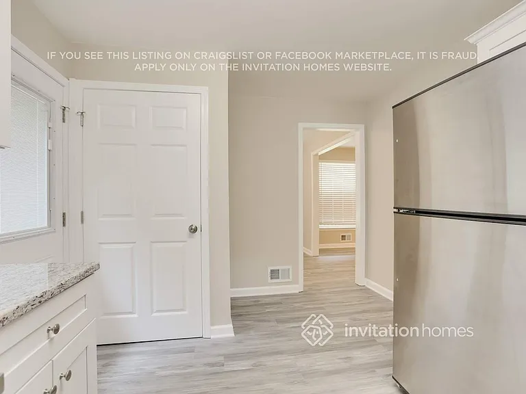 3459 Brookfield Ln — Photo 13