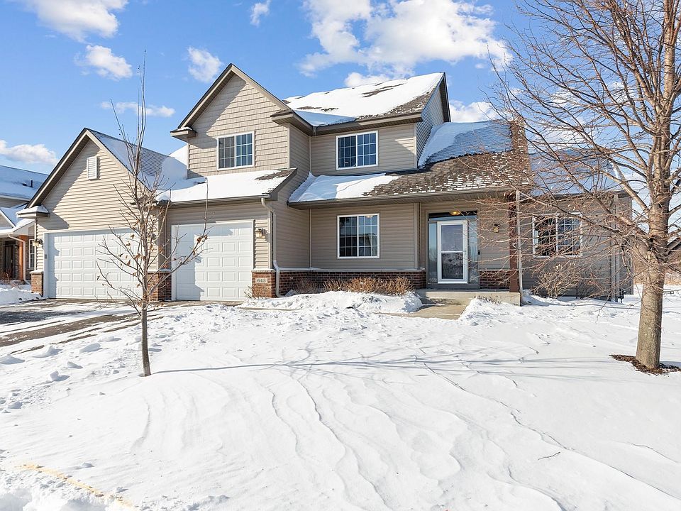 1st image of 645 Pond View Dr SE