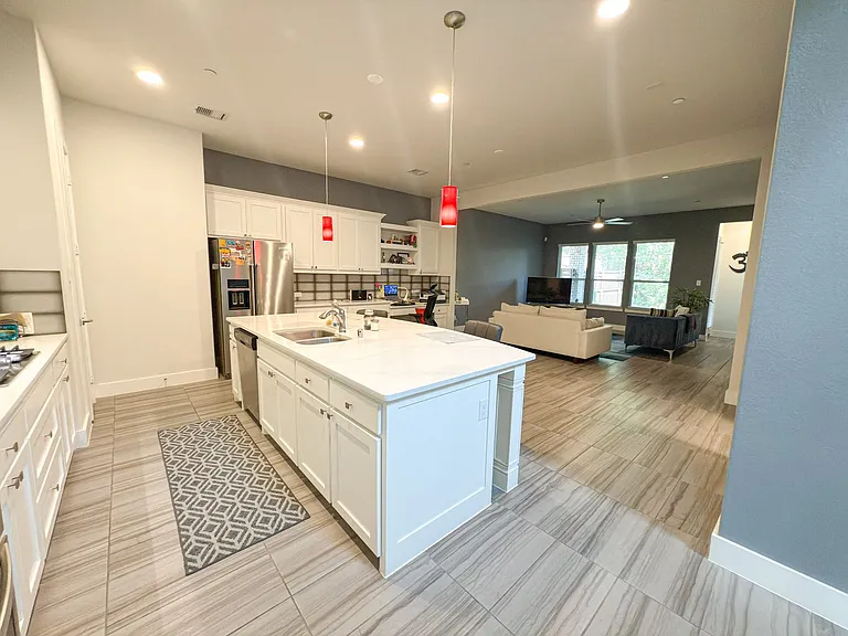 2839 Highpoint Ct — Photo 7