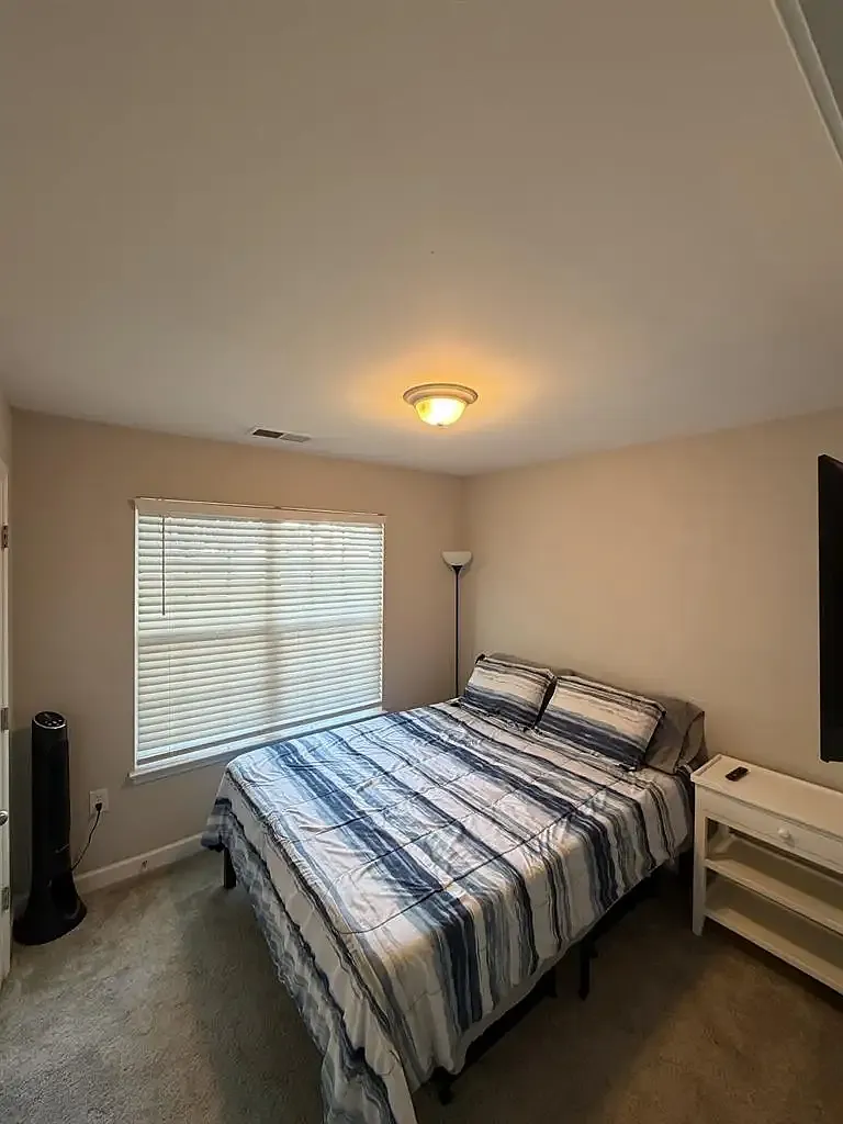 3 bed, 1135 sqft, $750 — Photo 3