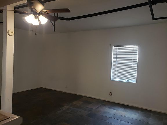 4th image of 3705 Mandell St APT 4