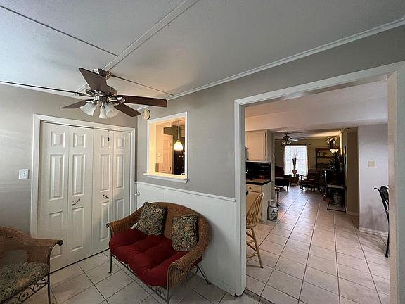 5th image of 2901 Helena Ave APT 509