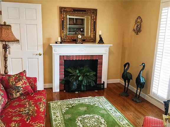 5th image of 16538 Eno Ct